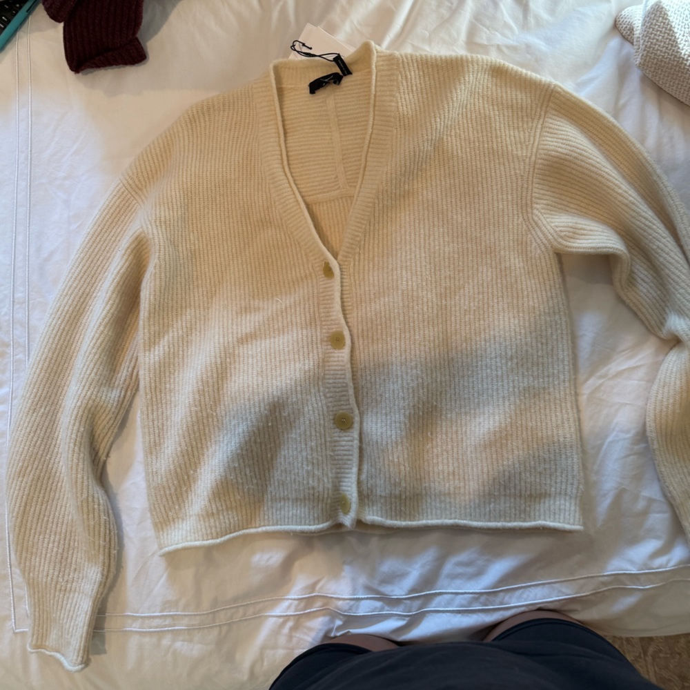 Theory Cream Women's Cardigan